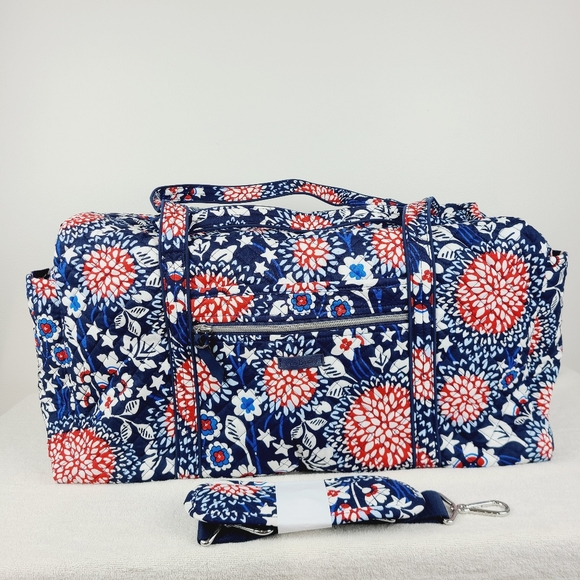 Vera Bradley Handbags - Vera Bradley Iconic Large Duffel Bag NWT